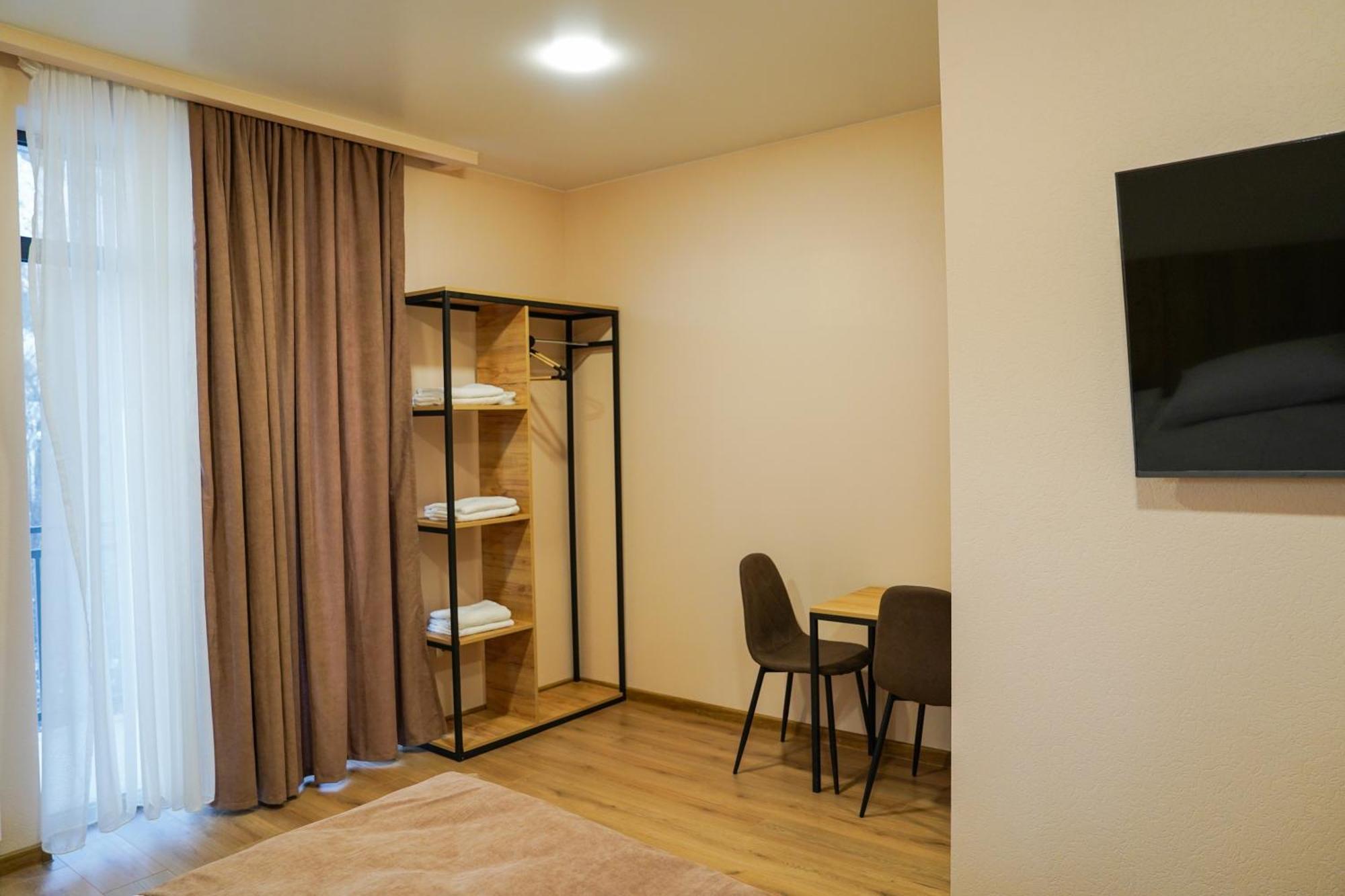 Peak Hotel Kazbegi Exterior photo